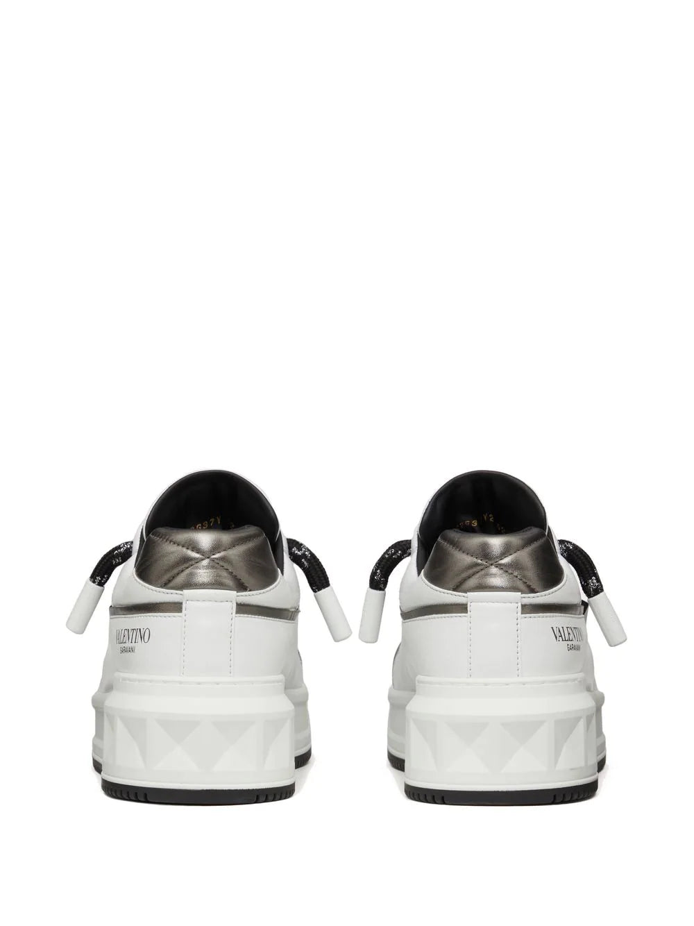 Valentino Garavani one stud white:blackk3