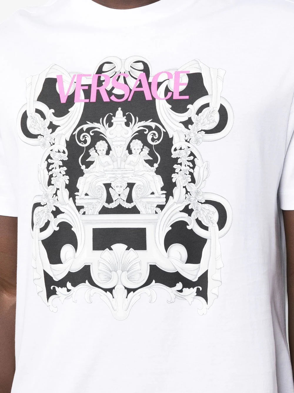 Versace graphic-print cotton T-shirt3