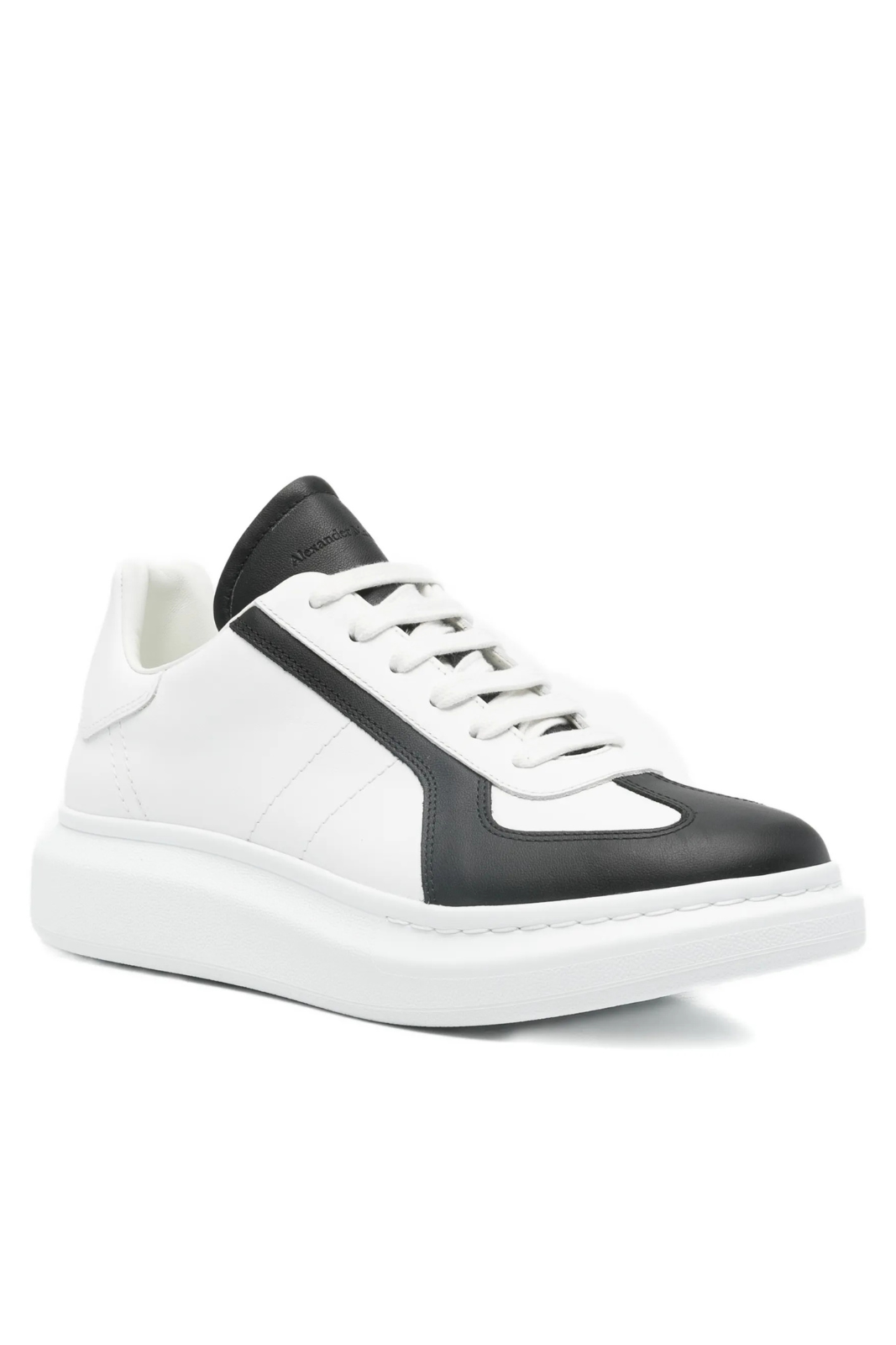 Alexander McQueen Oversized lace-up low-top sneakers White Black