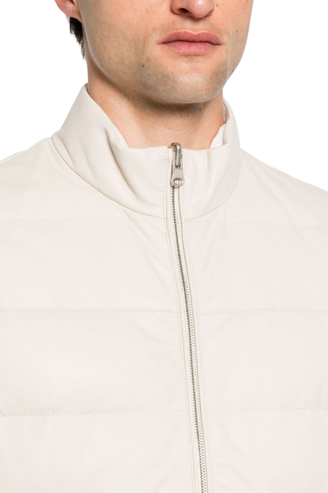 Ватиран жилет Moncler Nubiera с пухен пълнеж и качулка