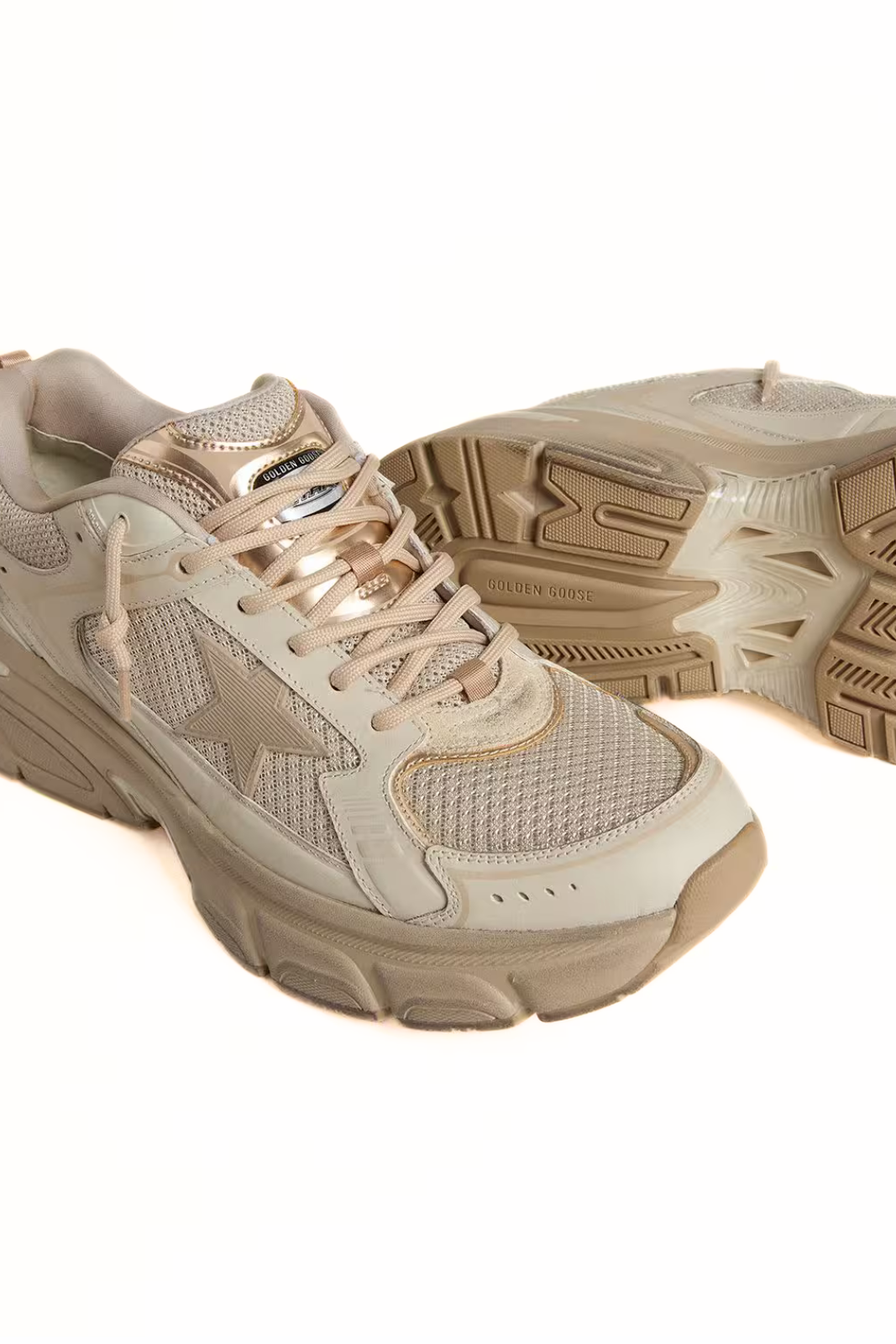 Мъжки кецове Golden Goose Super-Star с велурена звезда и синя лента за ток