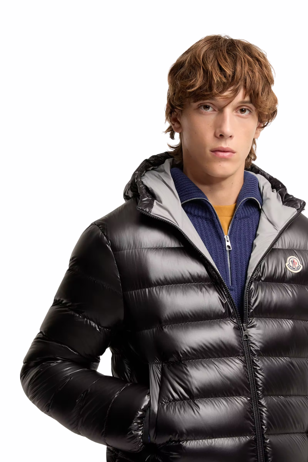 Яке с качулка Moncler Sassiere с детайли от лещи, черно