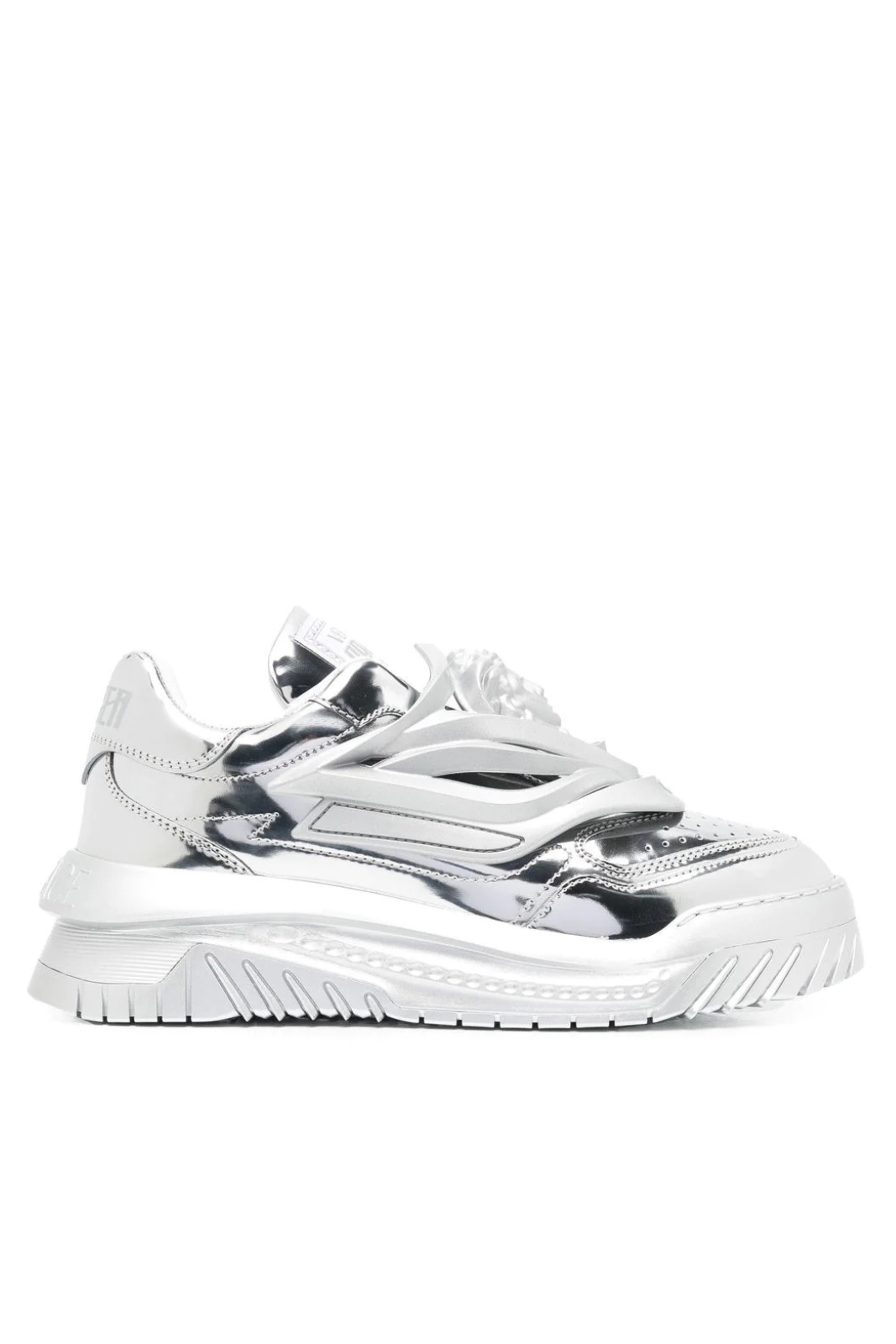 versace White sneakers with metallic accents on a white background